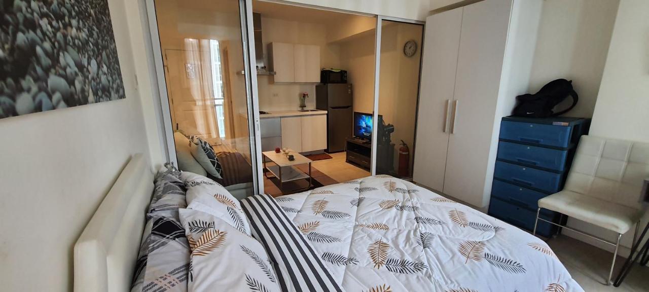 Jn Condotel The Azure Urban Resort Residences Paranaque City Bagian luar foto