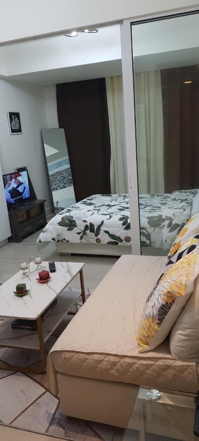 Jn Condotel The Azure Urban Resort Residences Paranaque City Bagian luar foto